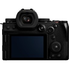 Panasonic Lumix DC-S5IIXK Kit (20-60mm f3.5-5.6), Digitalkamera(inkl. LUMIX S Ultra-Weitwinkelzoom 20-60 mm F3.5-5.6 (S-R2060))