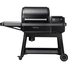 Traeger Pelletgrill Ironwood(schwarz, Modell 2023)