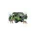 bruder Land Rover Defender Station Wagon, Modellfahrzeug(grün/schwarz, Inkl. Förster und Hund)